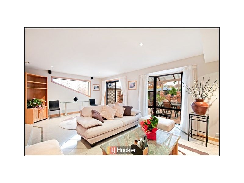 6 Kerferd Street, Watson ACT 2602