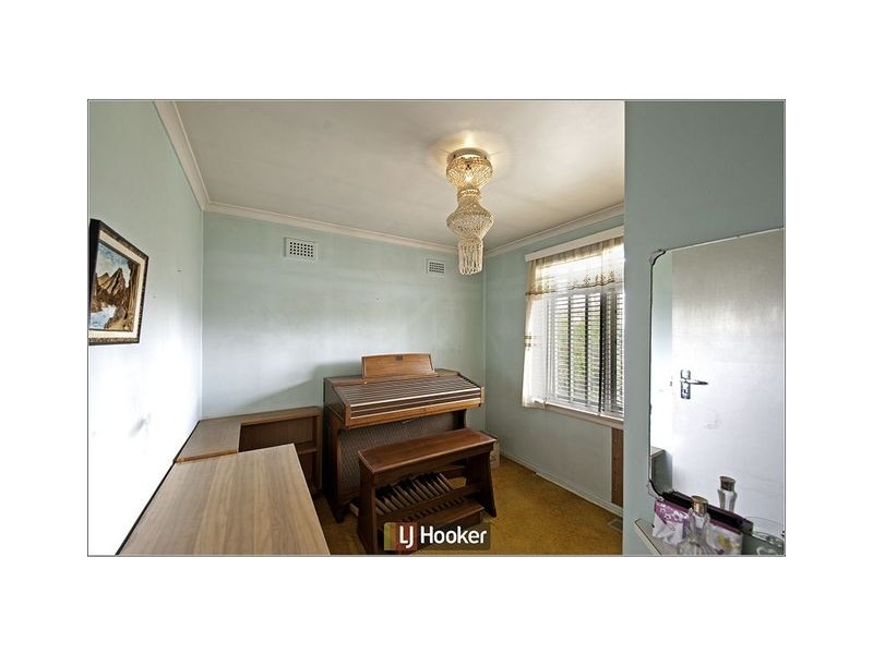 27 Limestone Avenue, Reid ACT 2612
