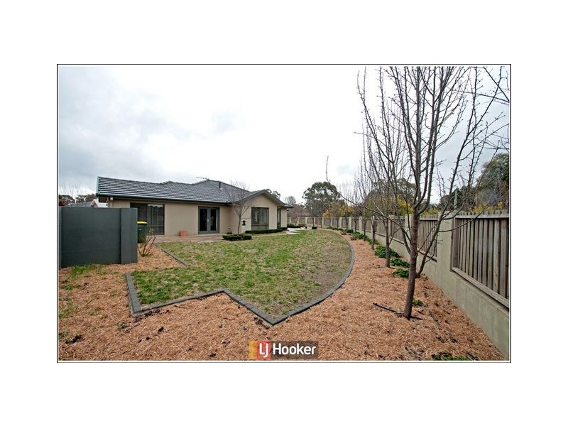 33 Kitty McEwan Circuit, Mckellar ACT 2617