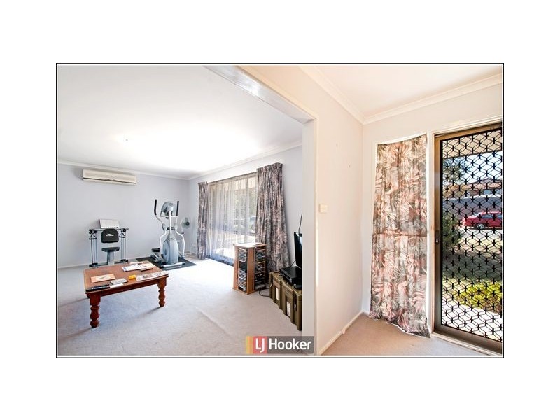16 Broadhurst Street, Kambah ACT 2902