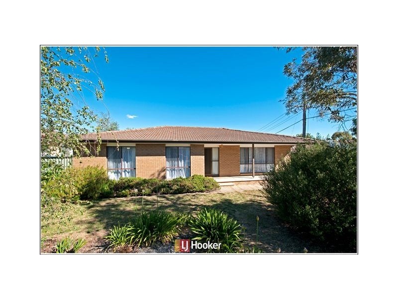 16 Broadhurst Street, Kambah ACT 2902