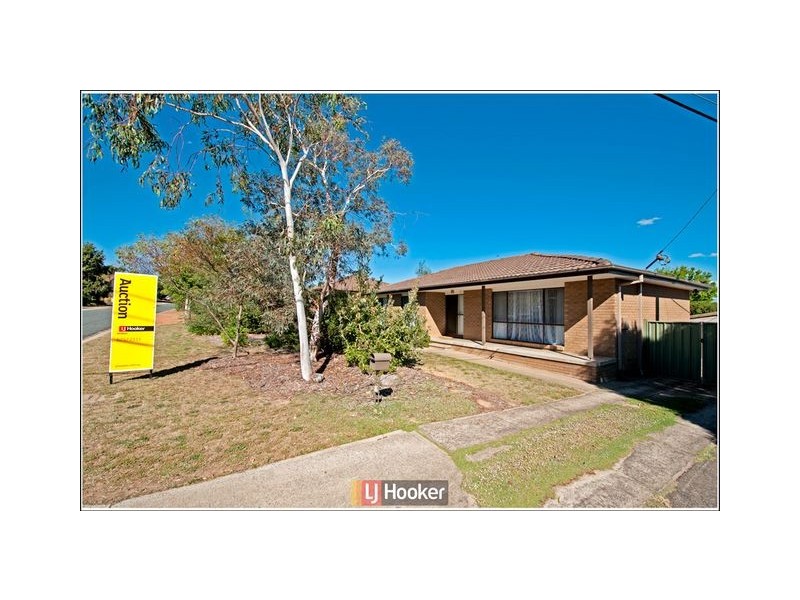 16 Broadhurst Street, Kambah ACT 2902