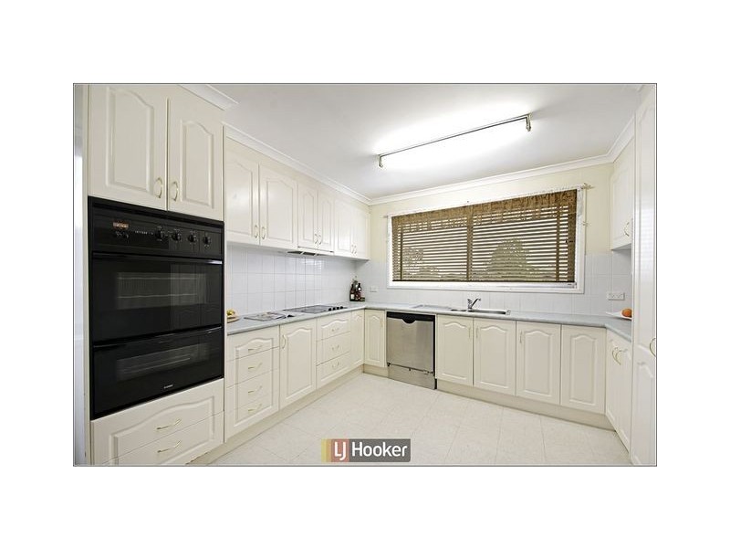 26 Mathieson Crescent, Weetangera ACT 2614