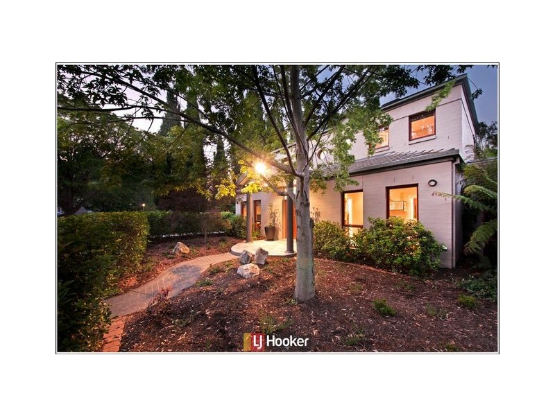 8 Hale Crescent, Turner ACT 2612