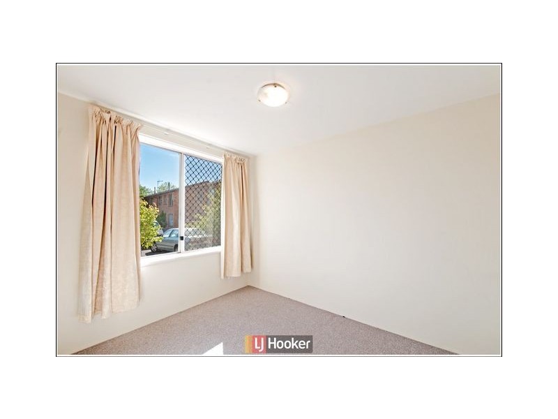 28/2-4 Clianthus Street, O’connor ACT 2602