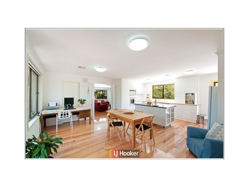 9 Padbury Street, Downer ACT 2602
