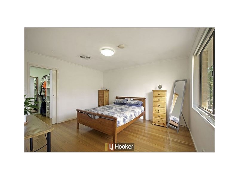 9 Padbury Street, Downer ACT 2602