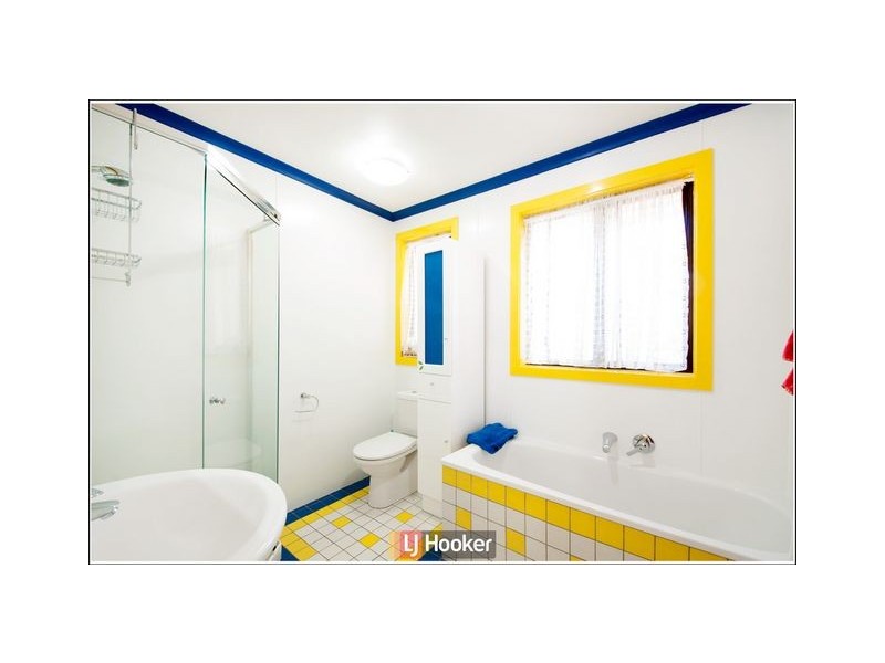 9 Padbury Street, Downer ACT 2602