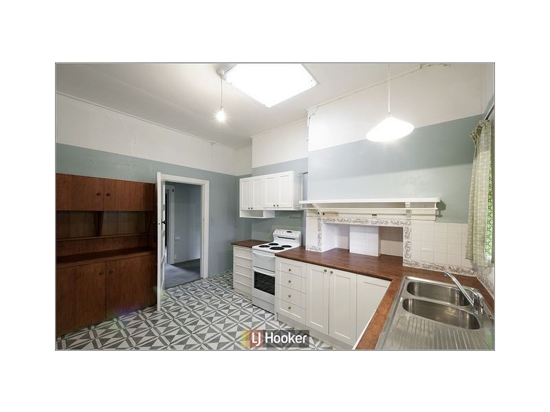 17 Batman Street, Braddon ACT 2612