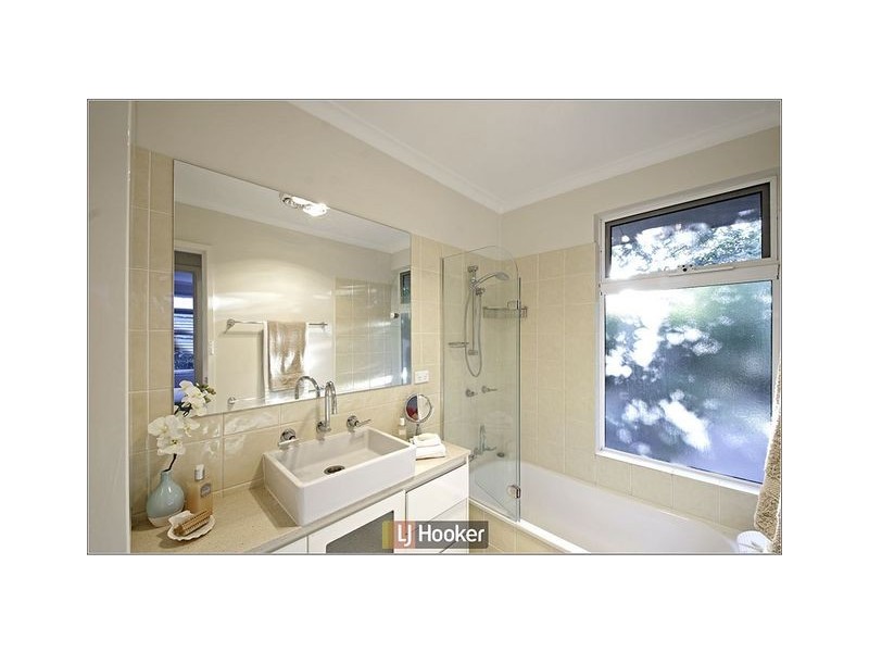 1 Kernot Street, Dickson ACT 2602