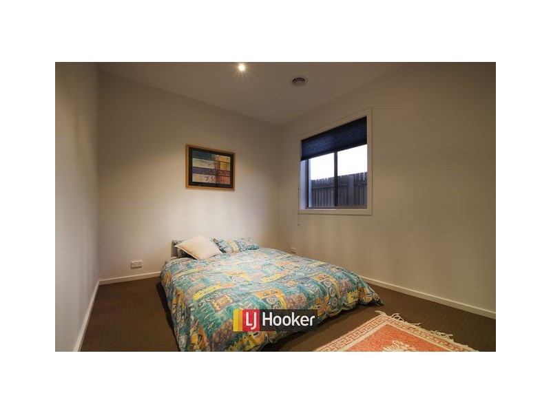 14 Ronald Walker Street, Casey ACT 2913
