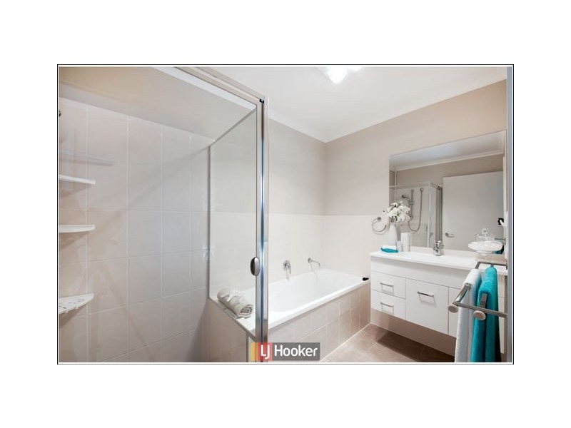 30 Bettie McNee Street, Watson ACT 2602