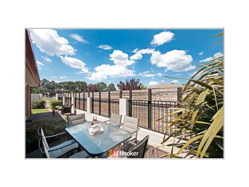 30 Bettie McNee Street, Watson ACT 2602
