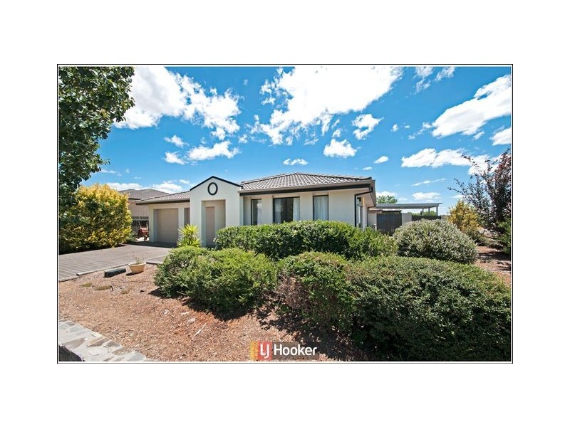 2 Ikara Close, Dunlop ACT 2615