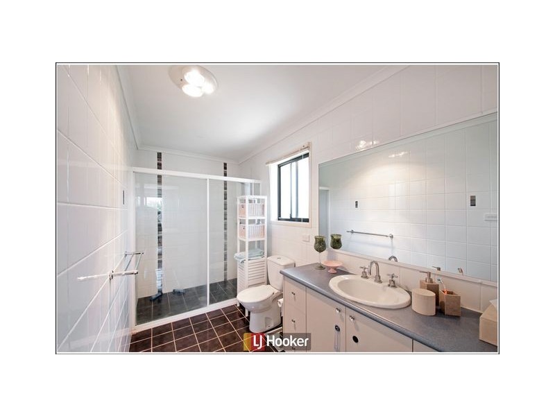 2 Ikara Close, Dunlop ACT 2615
