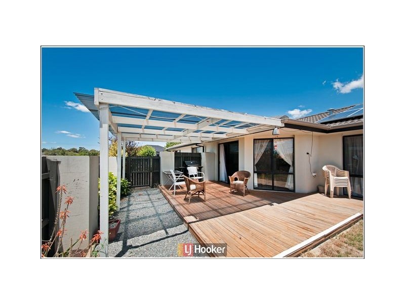 2 Ikara Close, Dunlop ACT 2615