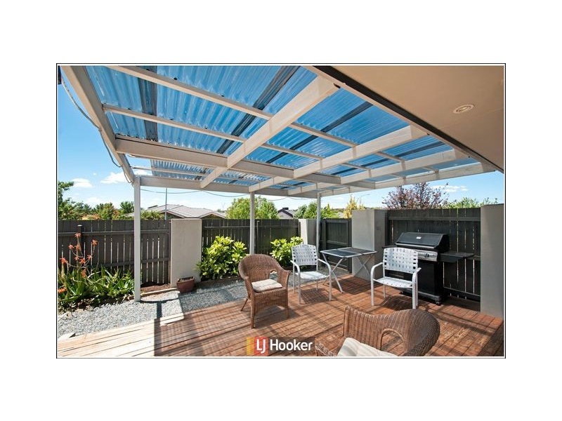 2 Ikara Close, Dunlop ACT 2615
