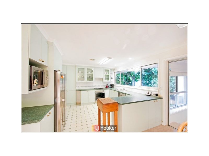 112 Rivett Street, Hackett ACT 2602