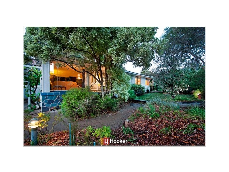 112 Rivett Street, Hackett ACT 2602