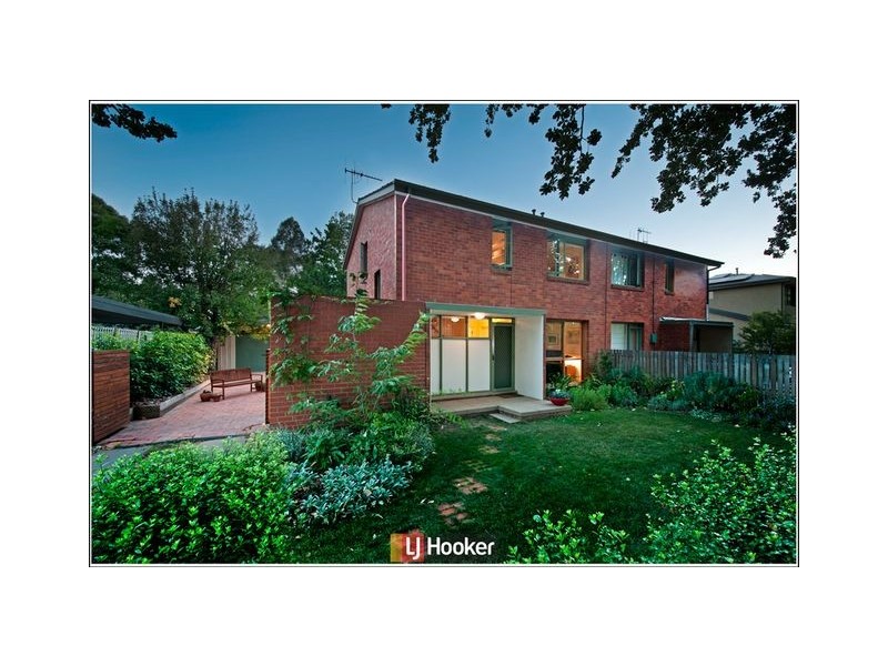 19 Wilshire Street, Dickson ACT 2602