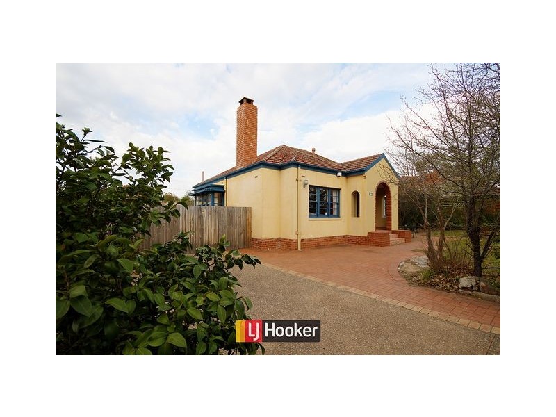 102 Limestone Avenue, Ainslie ACT 2602