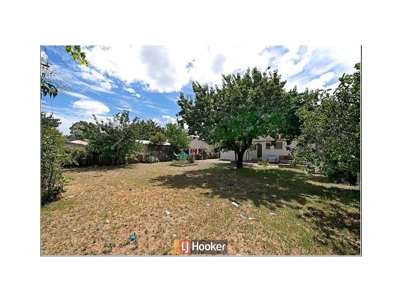 42 Banfield Street, Downer ACT 2602