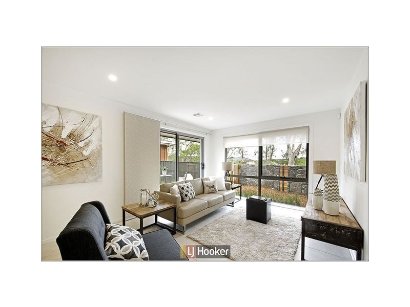 2/18 Bindel Place, Aranda ACT 2614