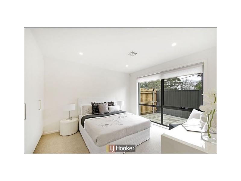2/18 Bindel Place, Aranda ACT 2614