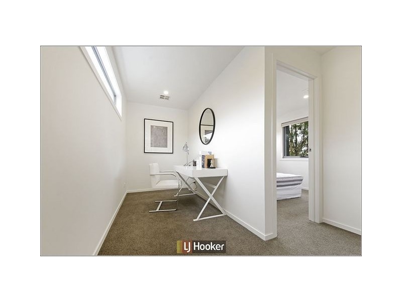 2/18 Bindel Place, Aranda ACT 2614