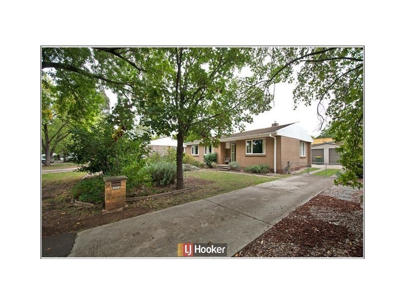 11 Garling Street, Lyneham ACT 2602