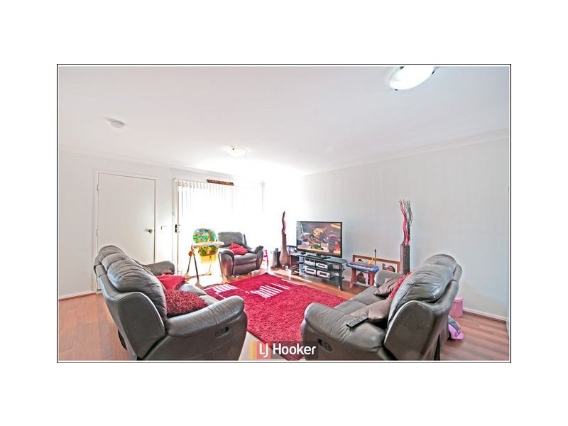 64 Oodgeroo Avenue, Franklin ACT 2913