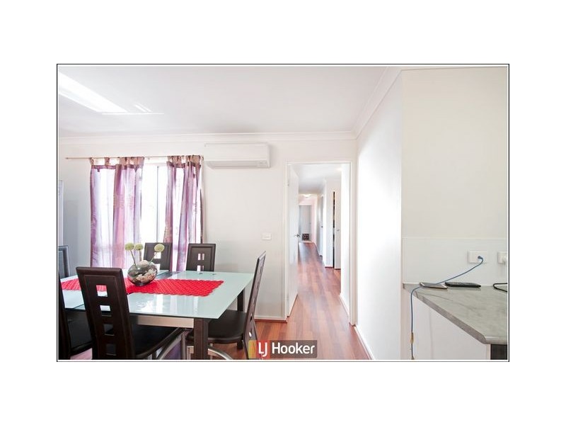 64 Oodgeroo Avenue, Franklin ACT 2913