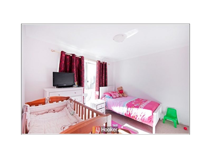 64 Oodgeroo Avenue, Franklin ACT 2913