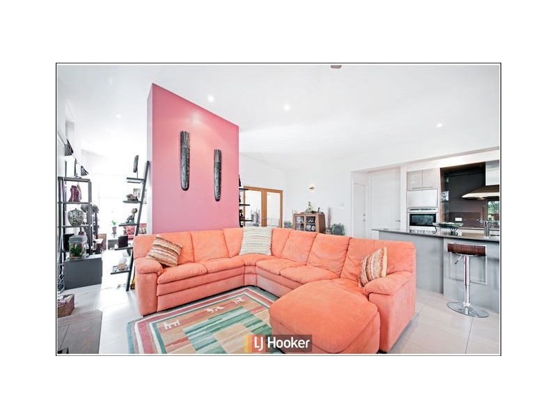 54 Mary Kitson Street, Watson ACT 2602