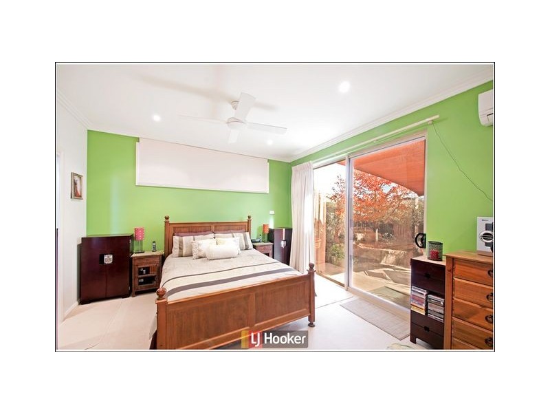 54 Mary Kitson Street, Watson ACT 2602