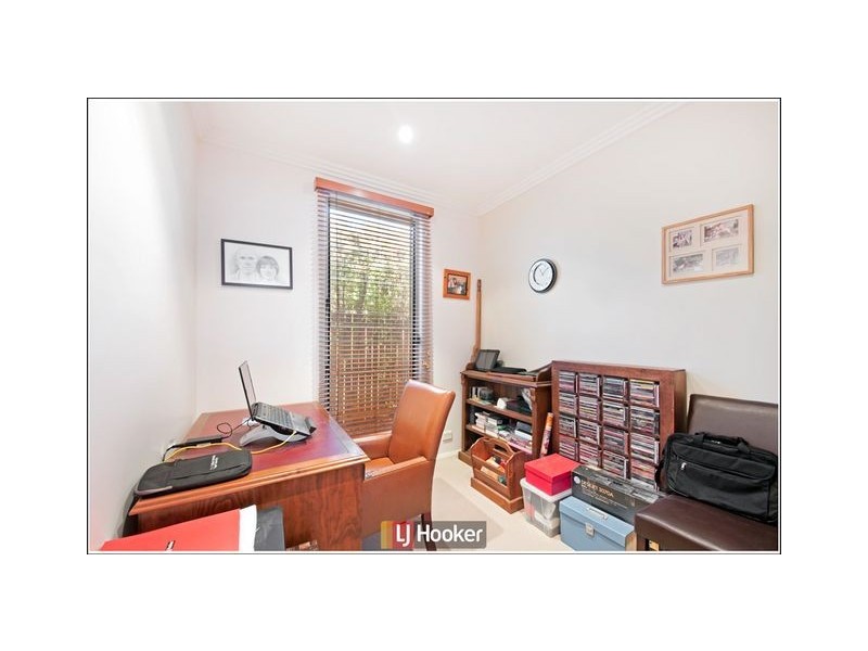54 Mary Kitson Street, Watson ACT 2602