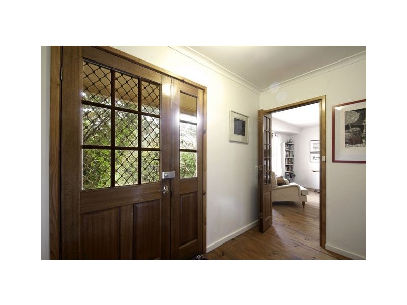 132 Cowper Street, Dickson ACT 2602