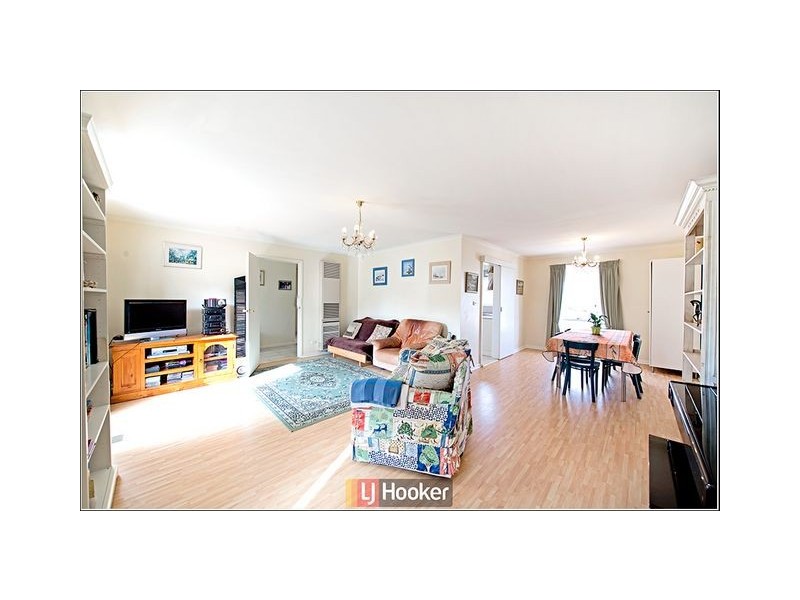 4 Mackay Crescent, Kambah ACT 2902