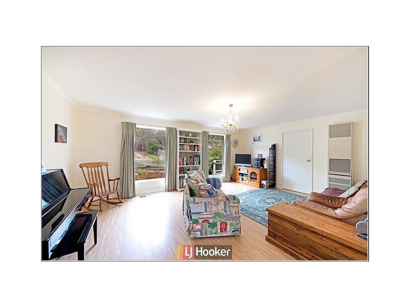 4 Mackay Crescent, Kambah ACT 2902