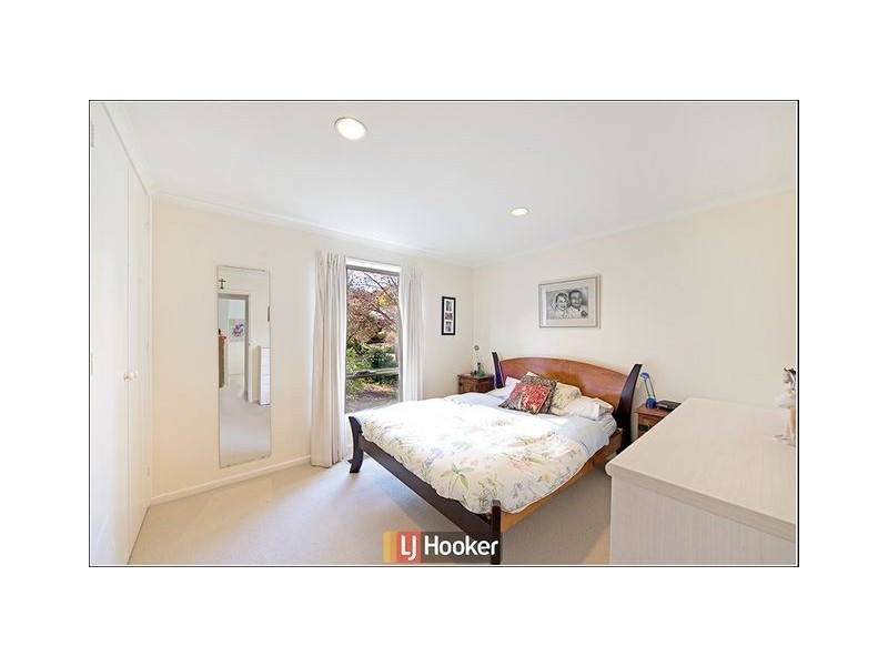 4 Mackay Crescent, Kambah ACT 2902