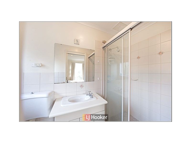 4 Mackay Crescent, Kambah ACT 2902