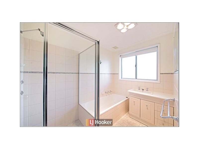 4 Mackay Crescent, Kambah ACT 2902