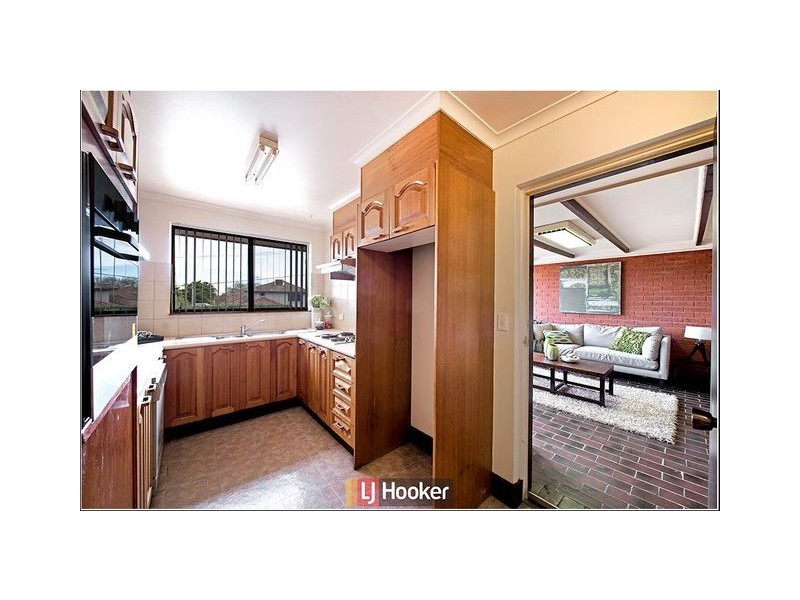 8 Richards Street, Hackett ACT 2602