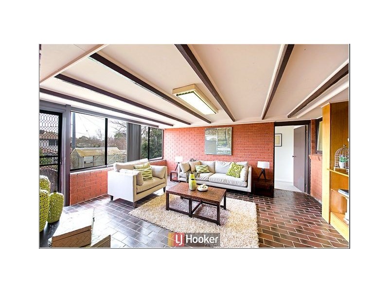 8 Richards Street, Hackett ACT 2602