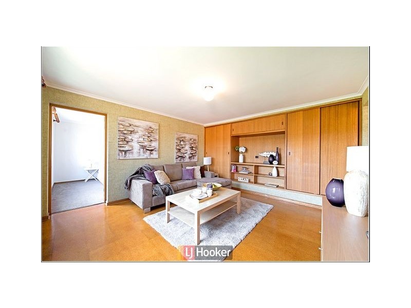 8 Richards Street, Hackett ACT 2602