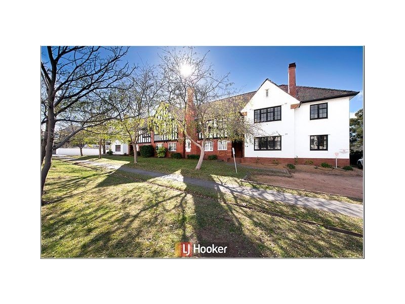 8/11 Bourke Street, Barton ACT 2600