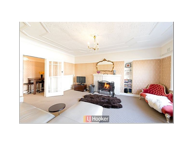 8/11 Bourke Street, Barton ACT 2600