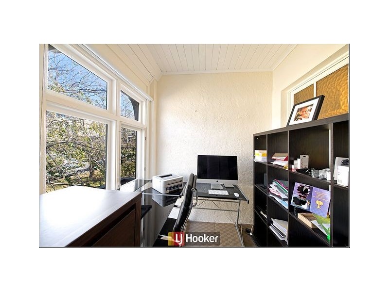 8/11 Bourke Street, Barton ACT 2600