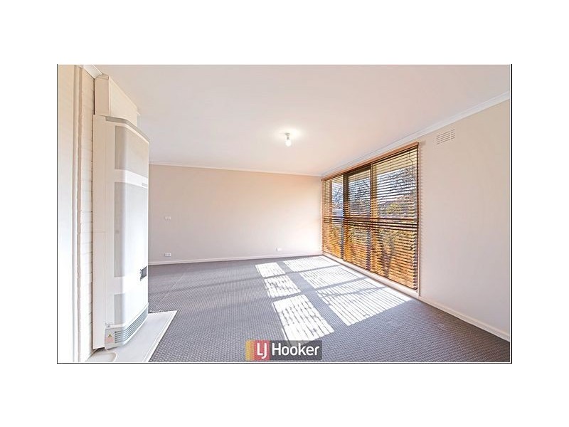 40 & 40A Simpson Street, Watson ACT 2602