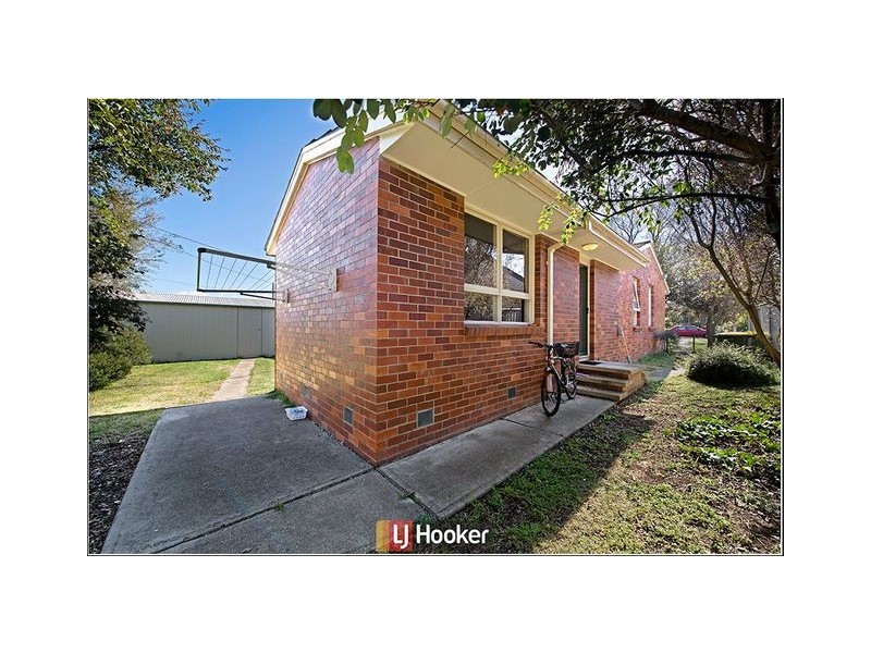 40 & 40A Simpson Street, Watson ACT 2602